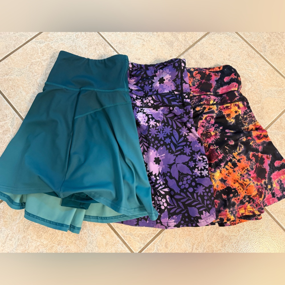 Constantly Varied Gear Purple and Black Skirt